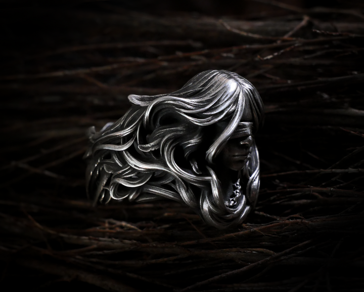 Raven Witch Ring